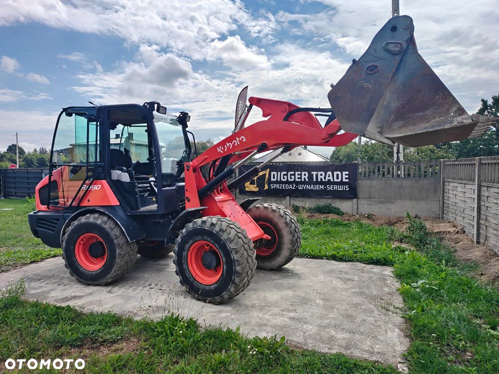 Kubota R090 - 1
