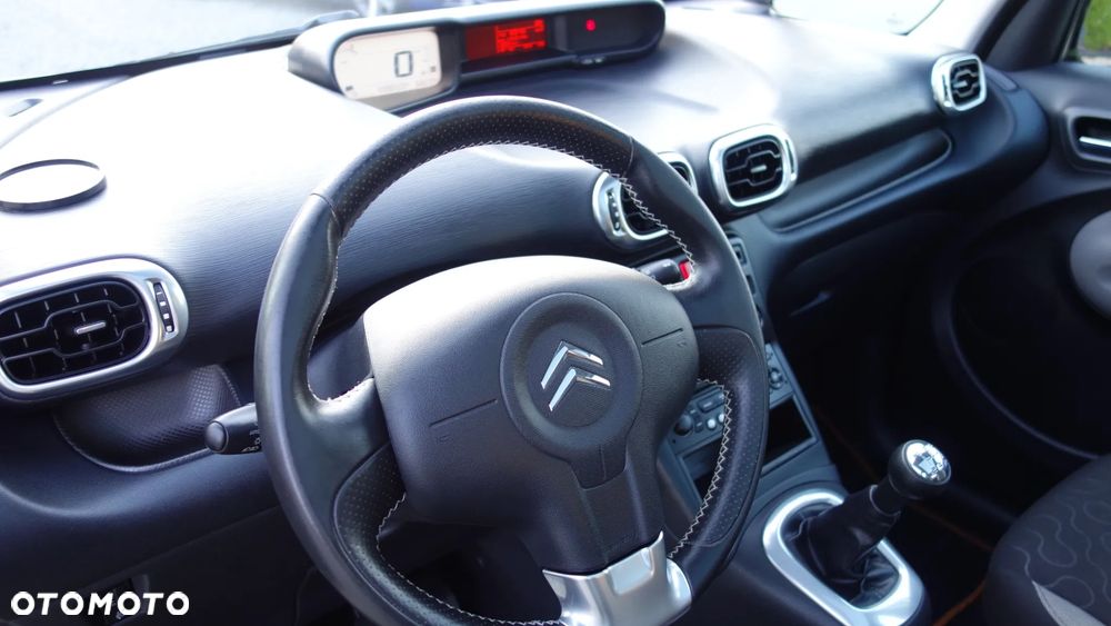 Citroën C3 Picasso 1.4i Exclusive - 15