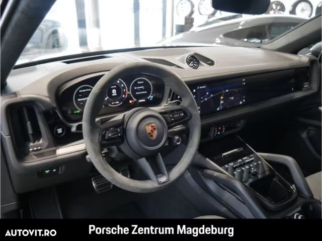 Porsche Cayenne Coupe GTS - 21