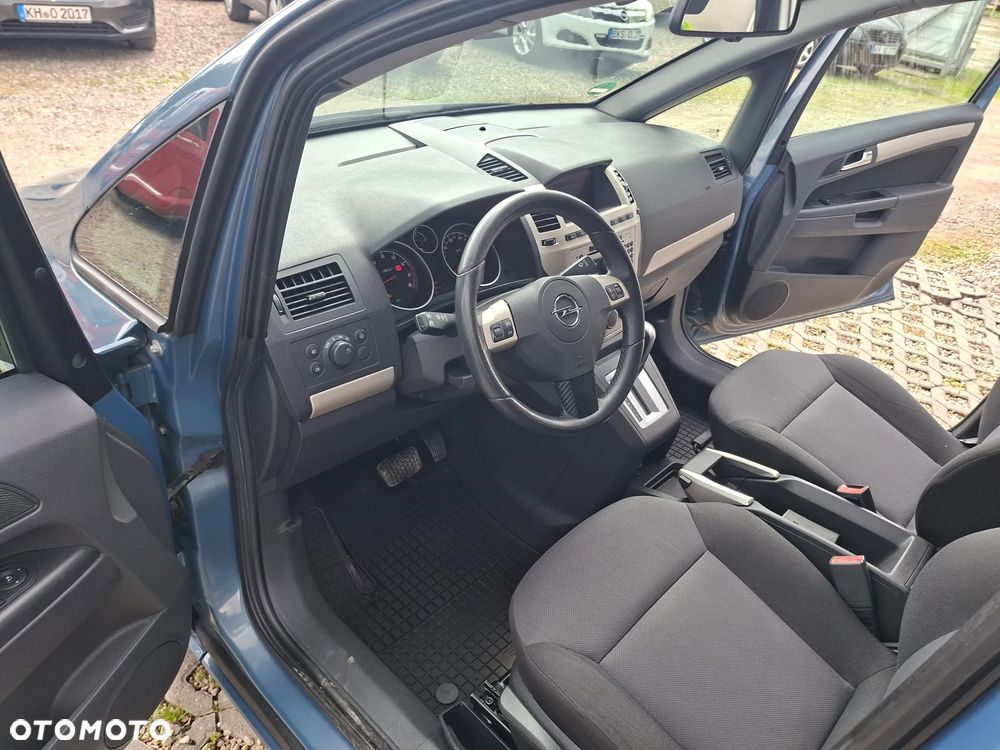 Opel Zafira 2.2 Elegance - 15