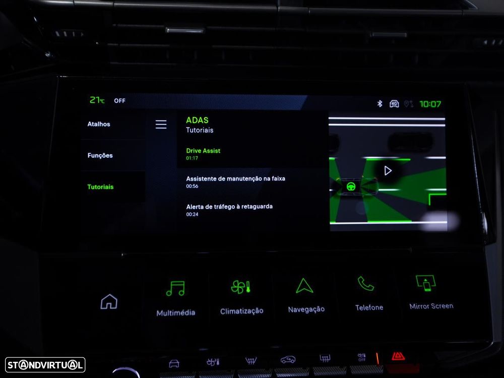 Peugeot 408 1.2 Hybrid Allure e-DCS6 - 31