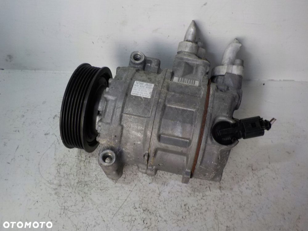 VW GOLF V 1.9 TDI SPRĘŻARKA KLIMATYZACJI 1K0820859M - 1