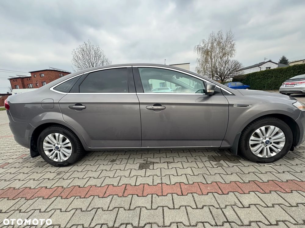 Ford Mondeo 1.6 T Titanium - 11