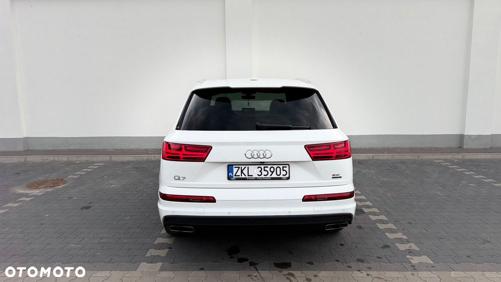 Audi Q7 3.0 TDI ultra Quattro Tiptronic - 6