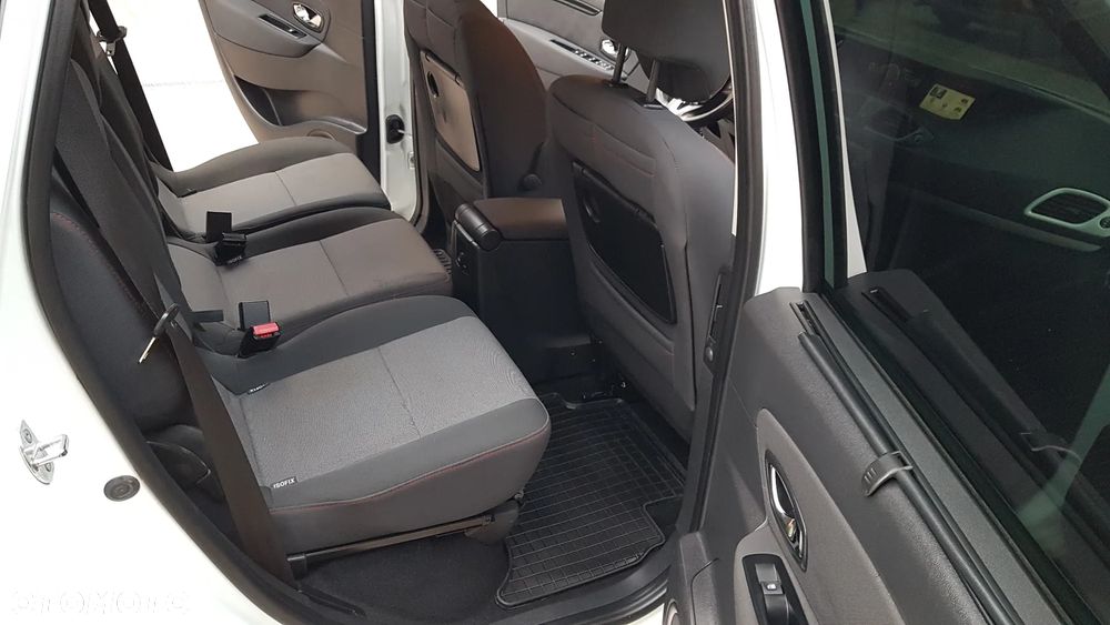 Renault Scenic 1.5 dCi Limited - 25