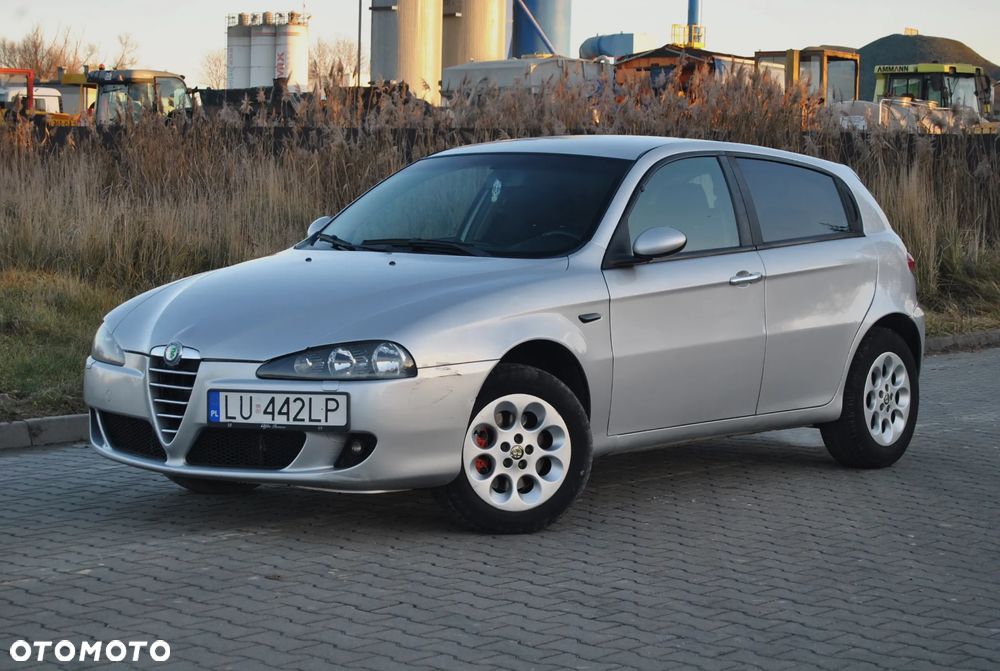 Alfa Romeo 147 1.6 Twin Spark 16V 120 - 2