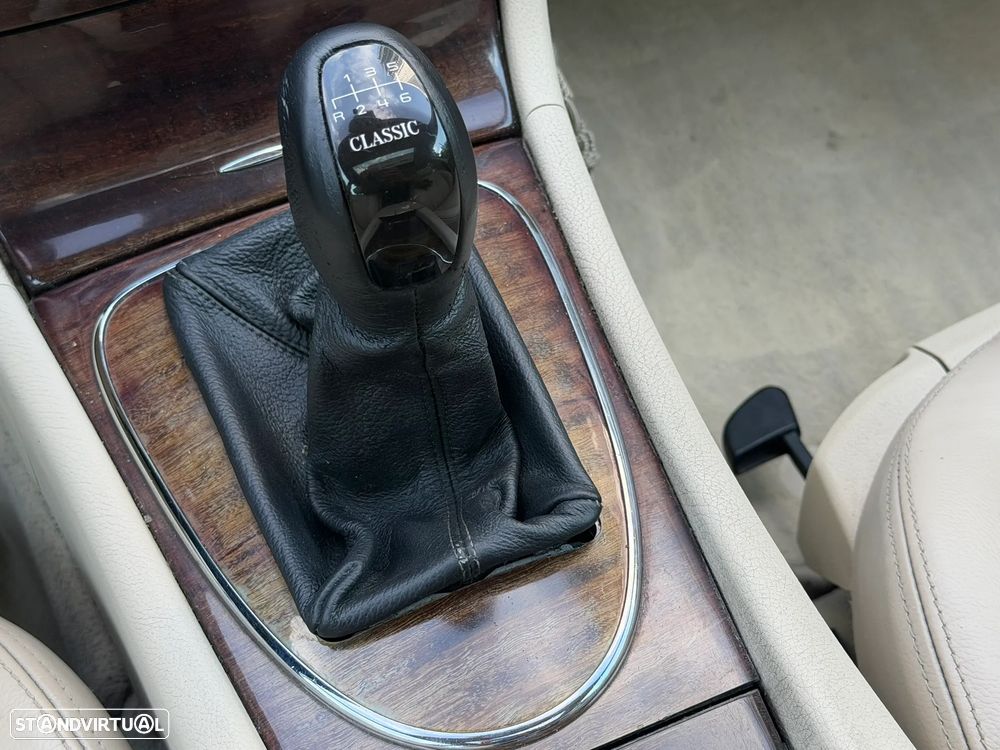 Mercedes-Benz E 270 - 10