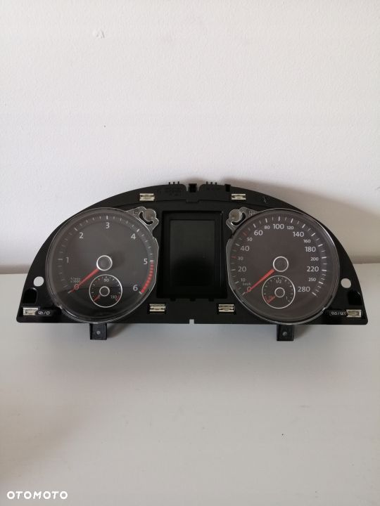 Licznik zegary VW PASSAT CC B7 2.0TDI 3C8920870N - 1