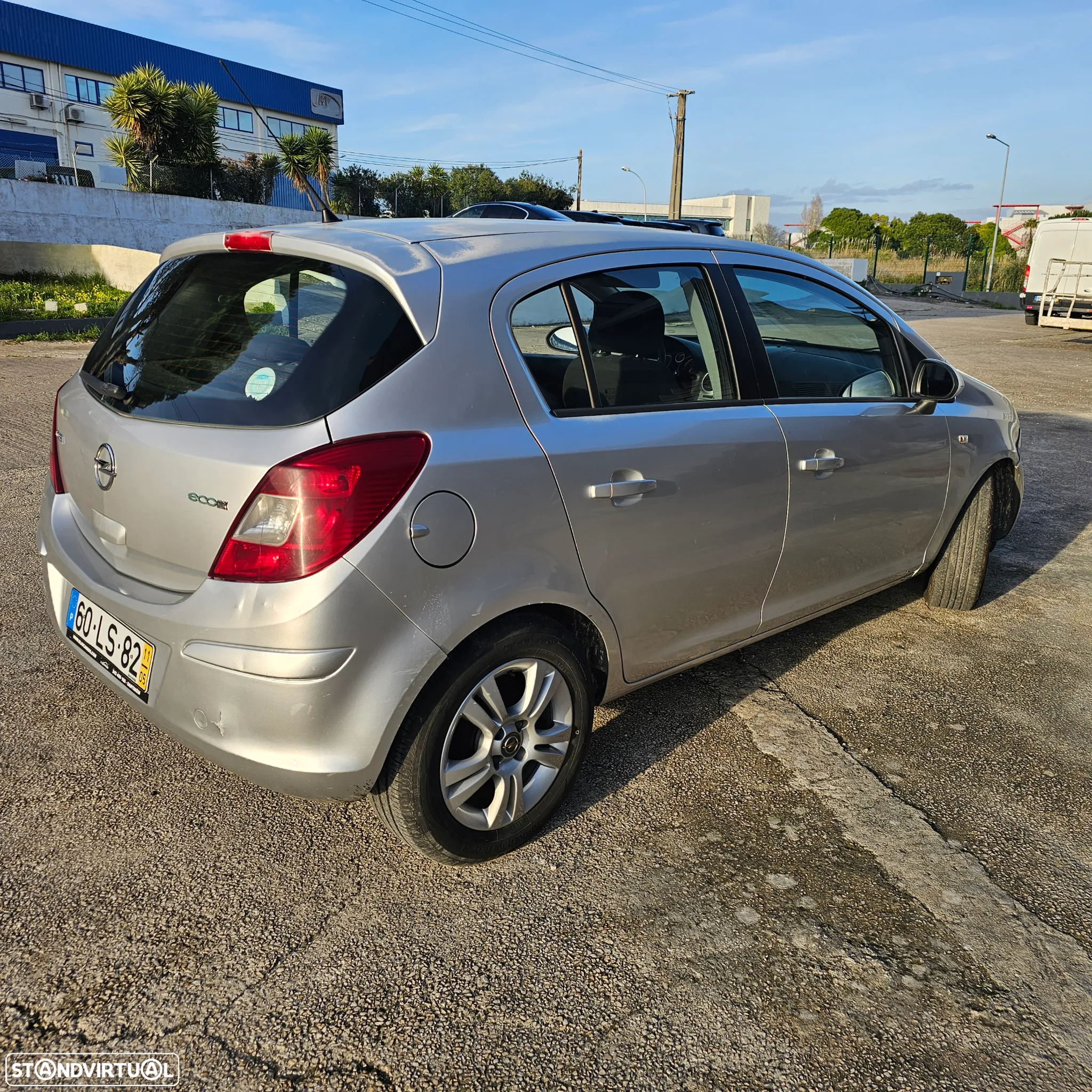 Opel Corsa 1.3 CDTi Enjoy - 18