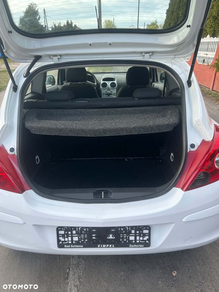 Opel Corsa 1.2 16V Enjoy - 20