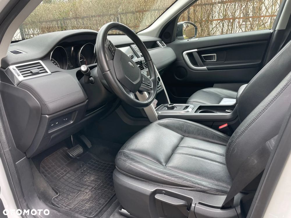 Land Rover Discovery Sport 2.0 TD4 HSE - 11