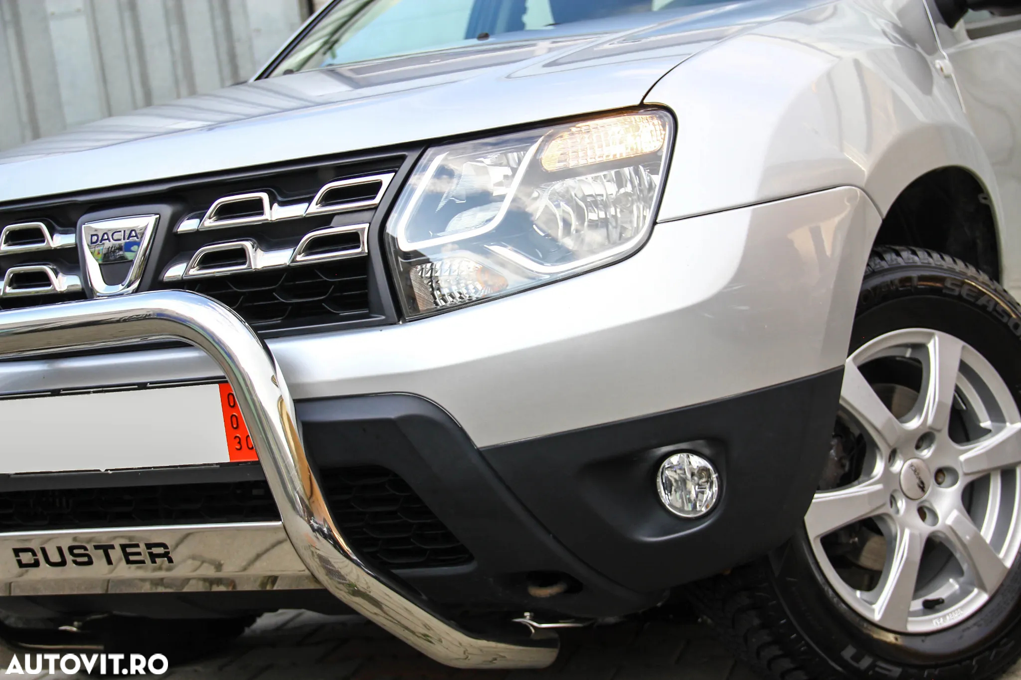 Dacia Duster 1.5 dCi 4x4 Laureate - 23