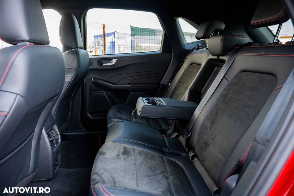 Ford Kuga 2.5 Duratec PHEV ST Line X - 13