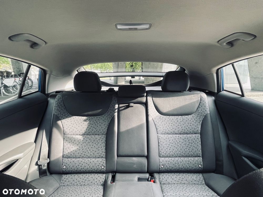 Hyundai IONIQ Style - 11