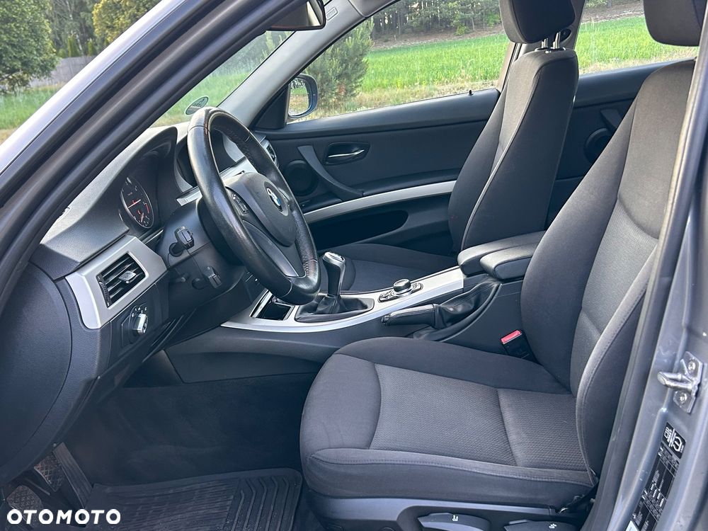 BMW Seria 3 316d Edition Luxury Line Purity - 16