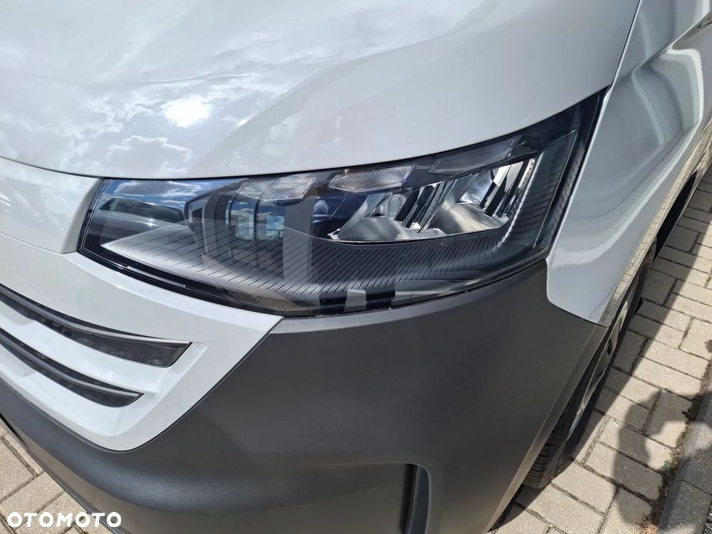 Volkswagen Transporter - 5