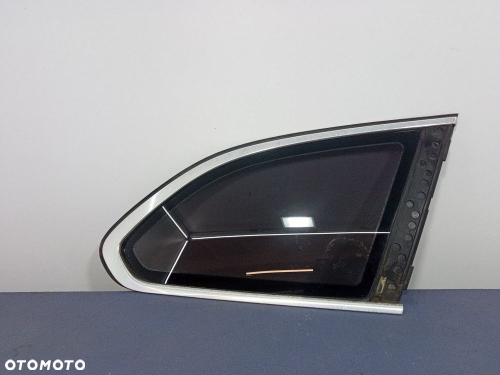 BMW 5 F11 SZYBA KAROSERYJNA TYŁ PRAWA TYLNA - 1