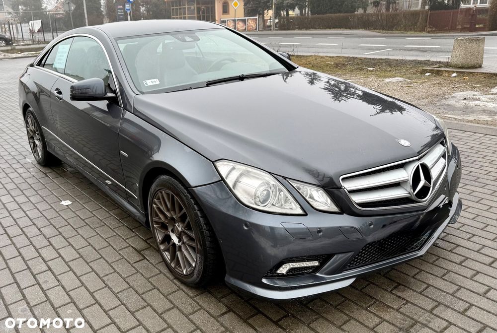 Mercedes-Benz Klasa E 350 CDI DPF BlueEFFICIENCY 7G-TRONIC Avantgarde - 1