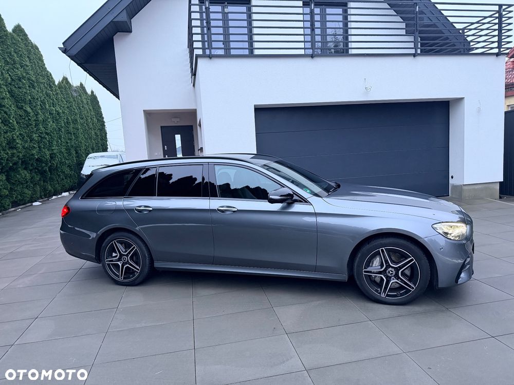 Mercedes-Benz Klasa E - 24