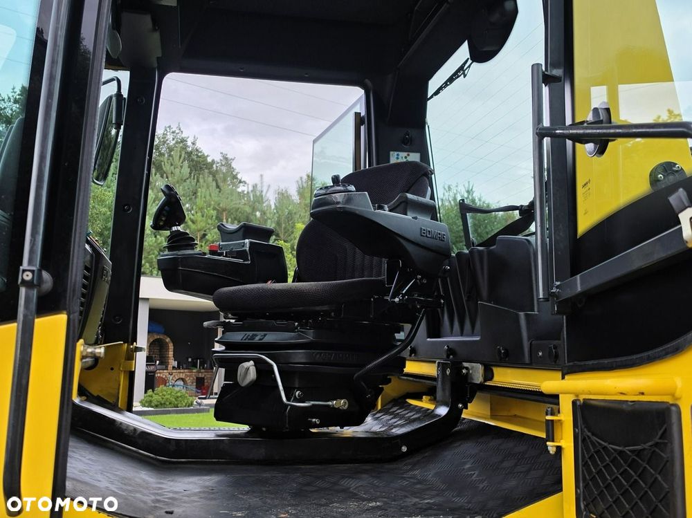 Bomag BW 154 AP-4i AM / rozsiewacz BS150 - 7