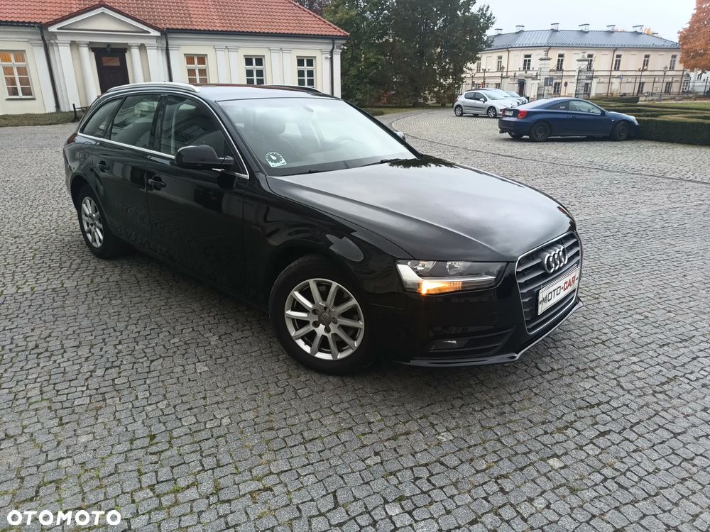 Audi A4 Avant - 1