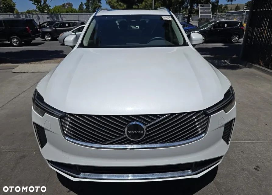 Volvo XC 90 - 2