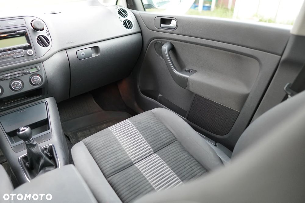 Volkswagen Golf Plus 1.9 TDI DPF Comfortline - 9