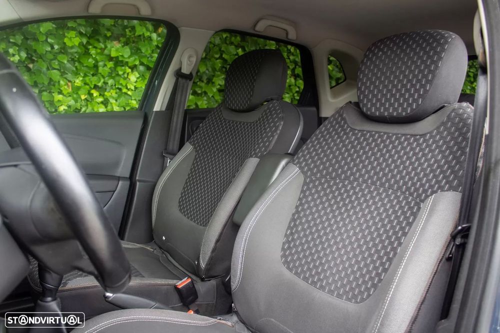 Renault Captur 1.5 dCi Exclusive - 13