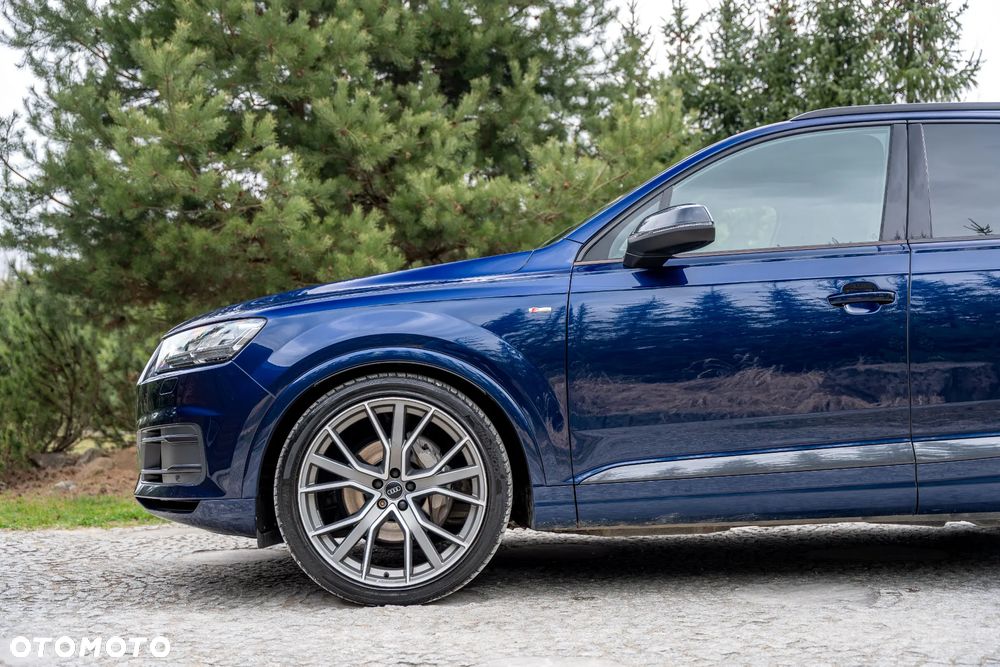 Audi Q7 - 9