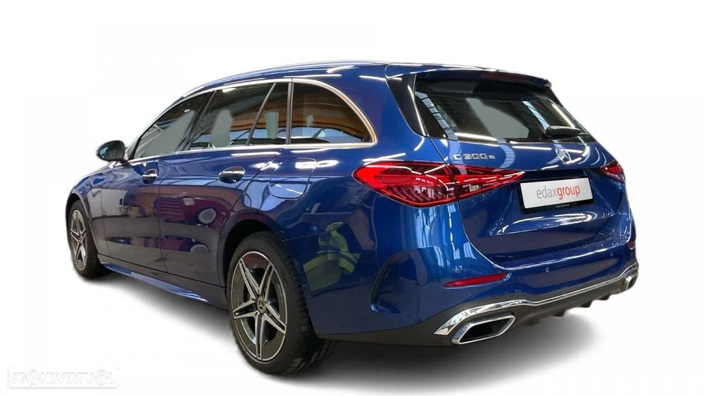 Mercedes-Benz C 300 e AMG Line - 2