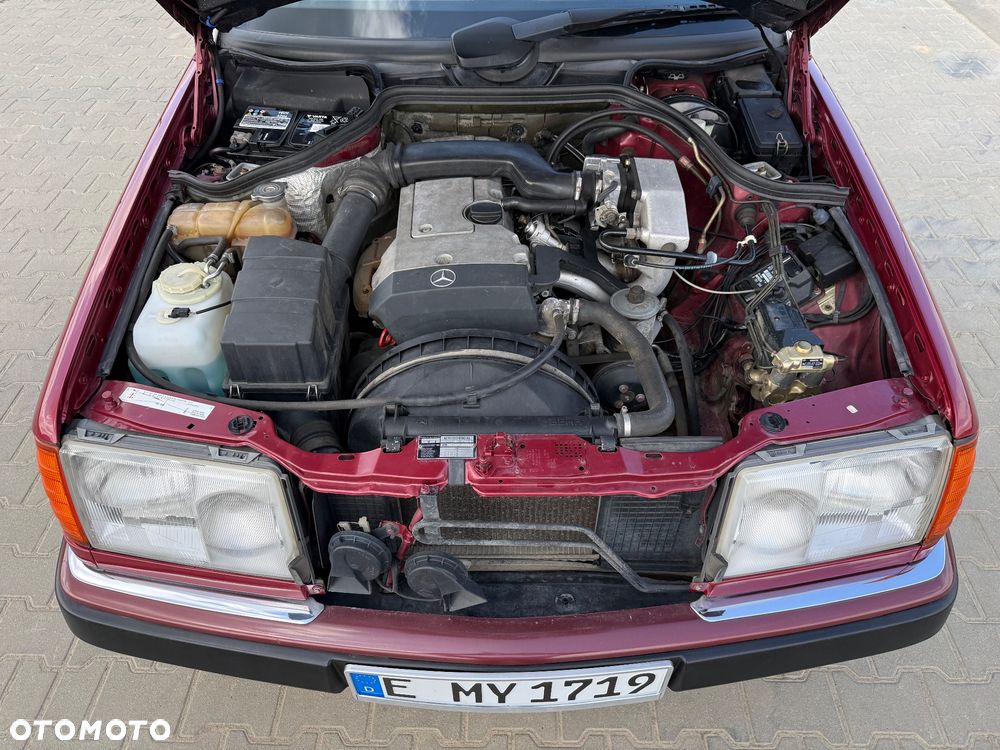 Mercedes-Benz W124 (1984-1993) - 18