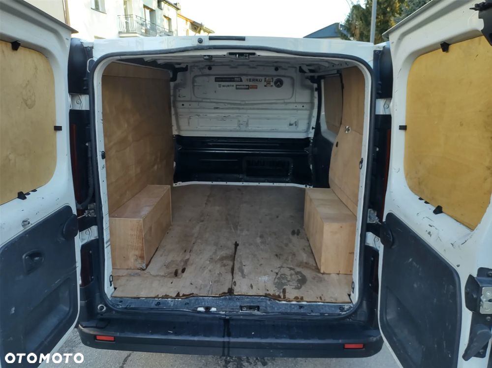 Renault Trafic - 23