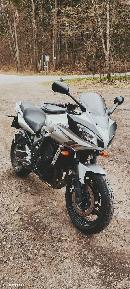 Yamaha FZ6 - 1