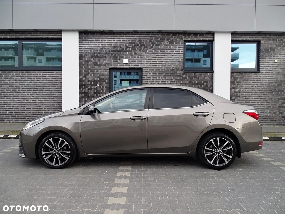 Toyota Corolla 1.6 Comfort MS - 10