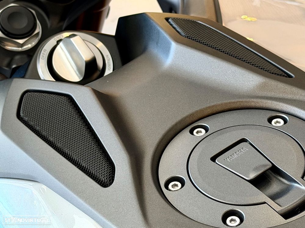 Yamaha MT-09 SP - 12