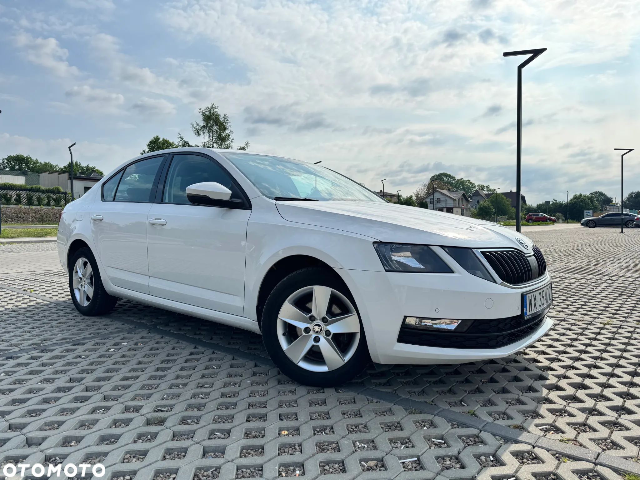 Skoda Octavia 1.6 TDI Ambition - 1