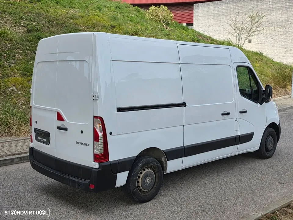 Renault Renault Master 2.3Dci L2H2 3.5T - 3