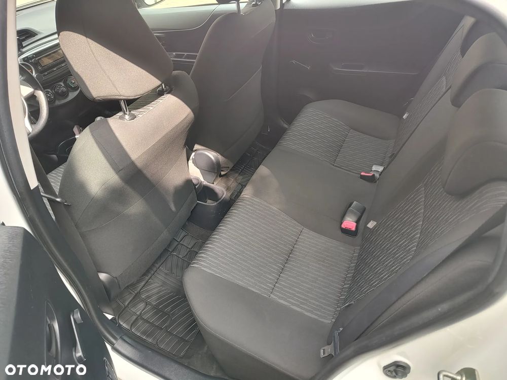 Toyota Yaris - 19