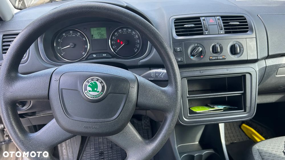 Skoda Fabia 1.4 16V Active - 6