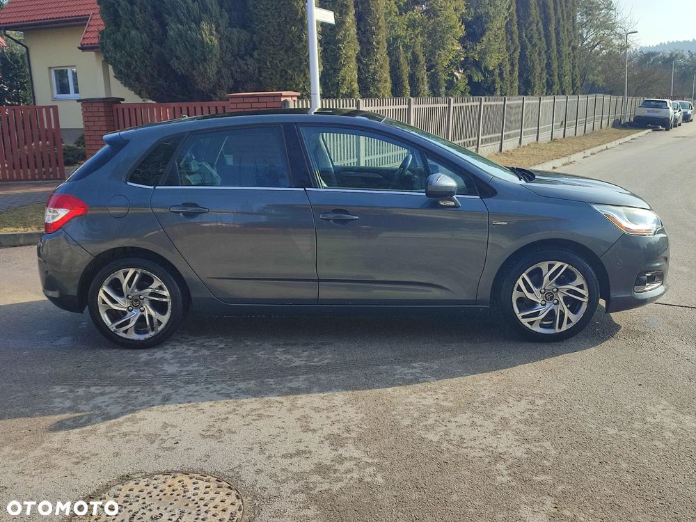 Citroën C4 2.0 HDi Exclusive - 2