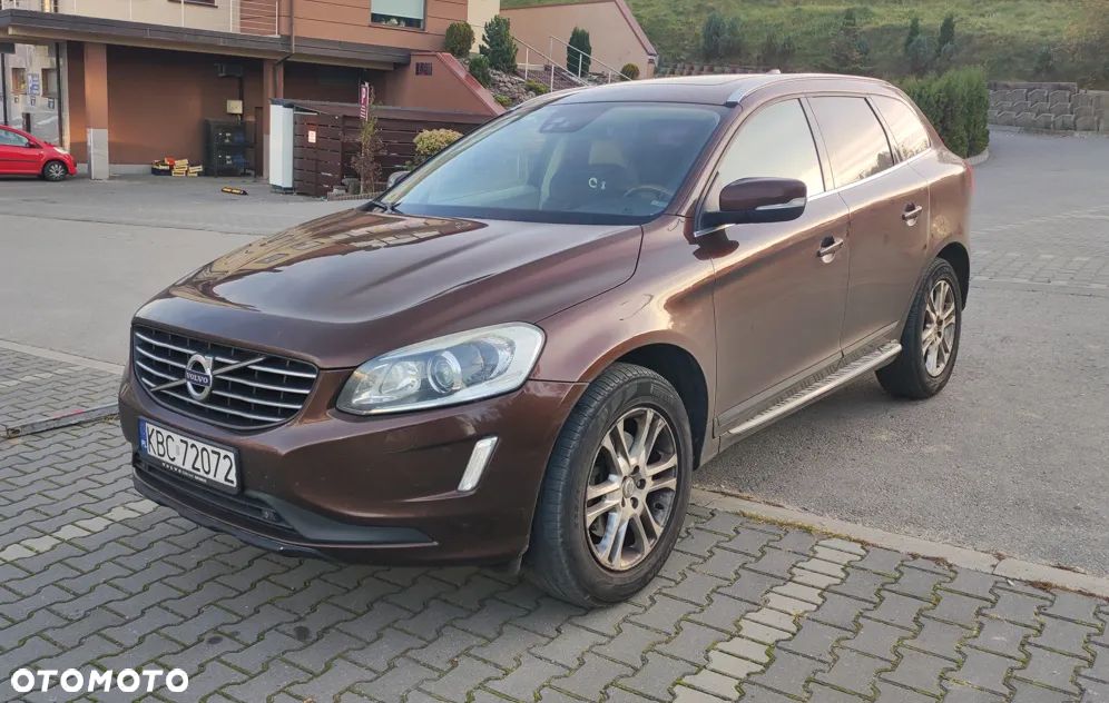 Volvo XC 60 D5 AWD Summum - 1