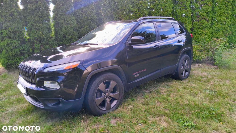 Jeep Cherokee - 3