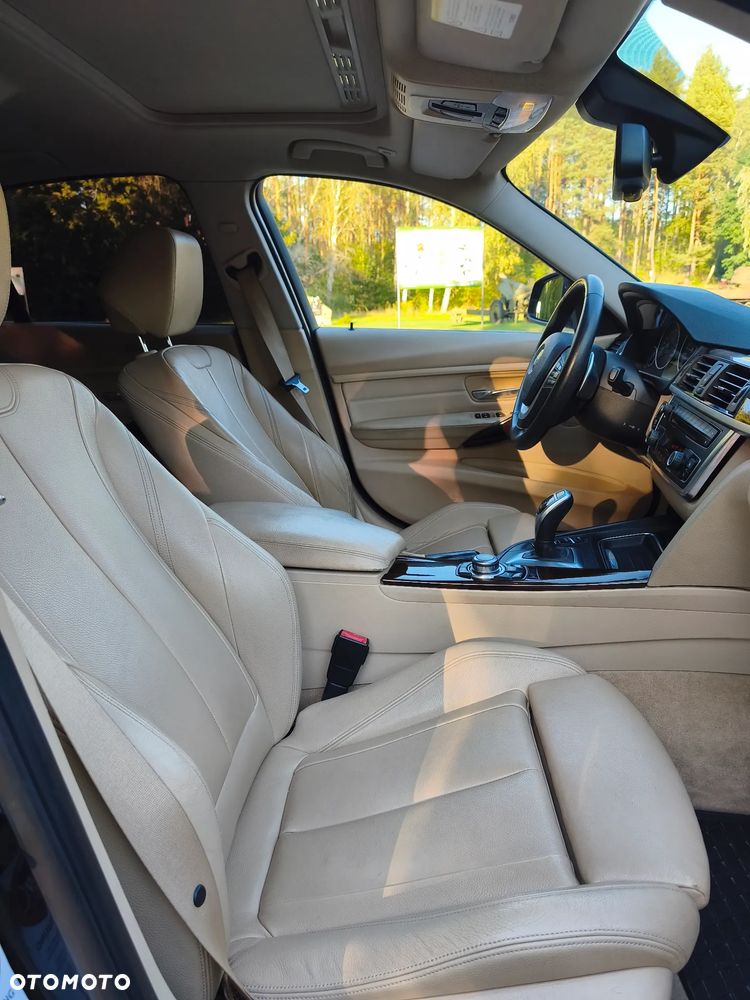 BMW Seria 3 - 16
