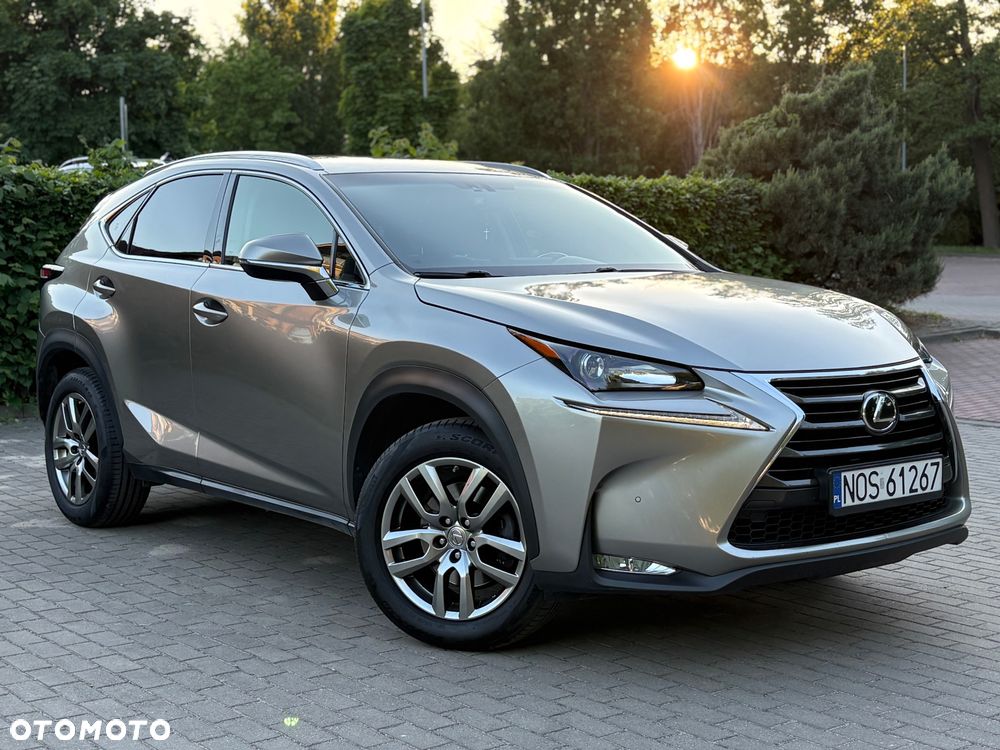 Lexus NX 200t Prestige AWD - 3