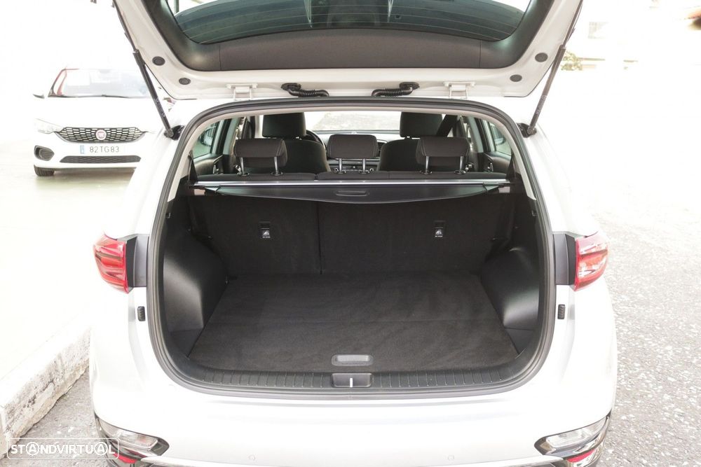 Kia Sportage 1.6 CRDi ISG MHEV Urban - 14