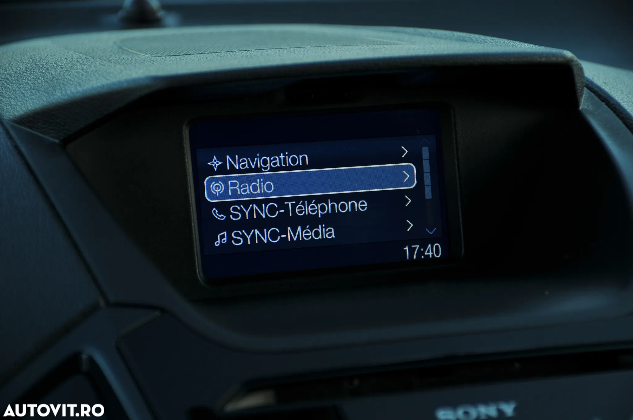 Ford EcoSport 1.0 EcoBoost Titanium - 17