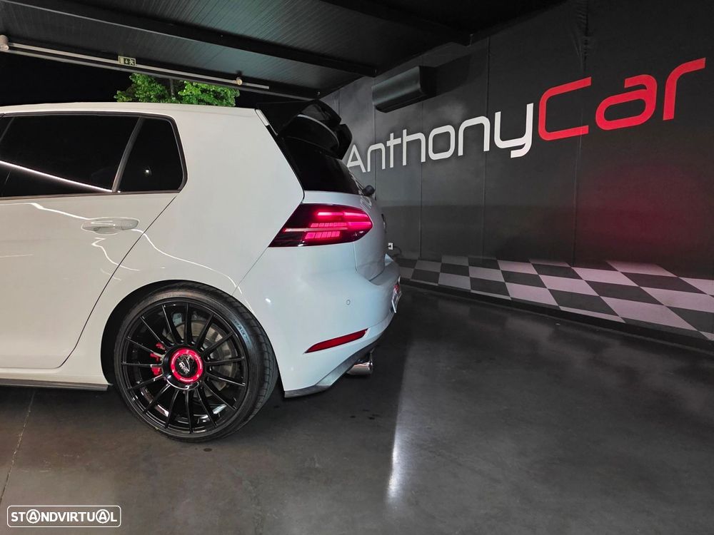 VW Golf 2.0 TSI GTI DSG Performance - 48