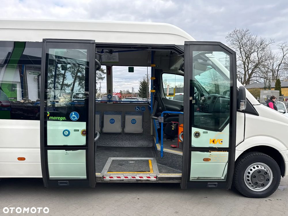 Mercedes-Benz Sprinter - 35
