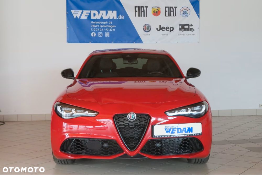 Alfa Romeo Giulia 2.0 Turbo Competizione Q4 - 3