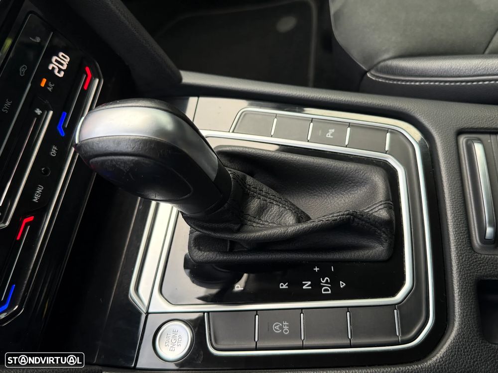 VW Arteon 2.0 TDI Elegance DSG - 40